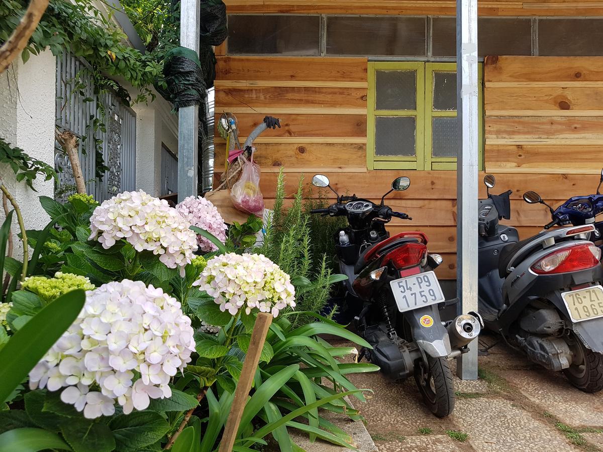 Tia Du Homestay Dalat Luaran gambar